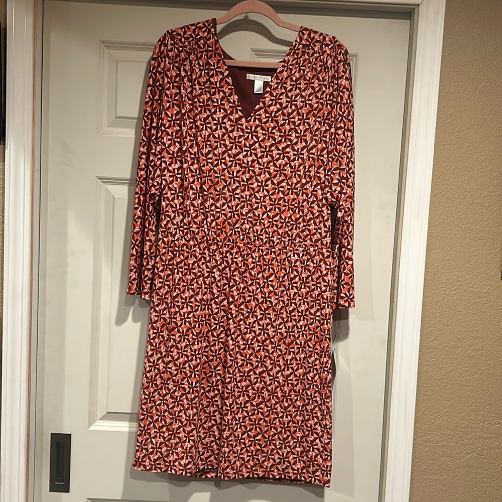 16 | Women's V-Neck Shoulder Yoke Dolman SLV Jersey Dress
